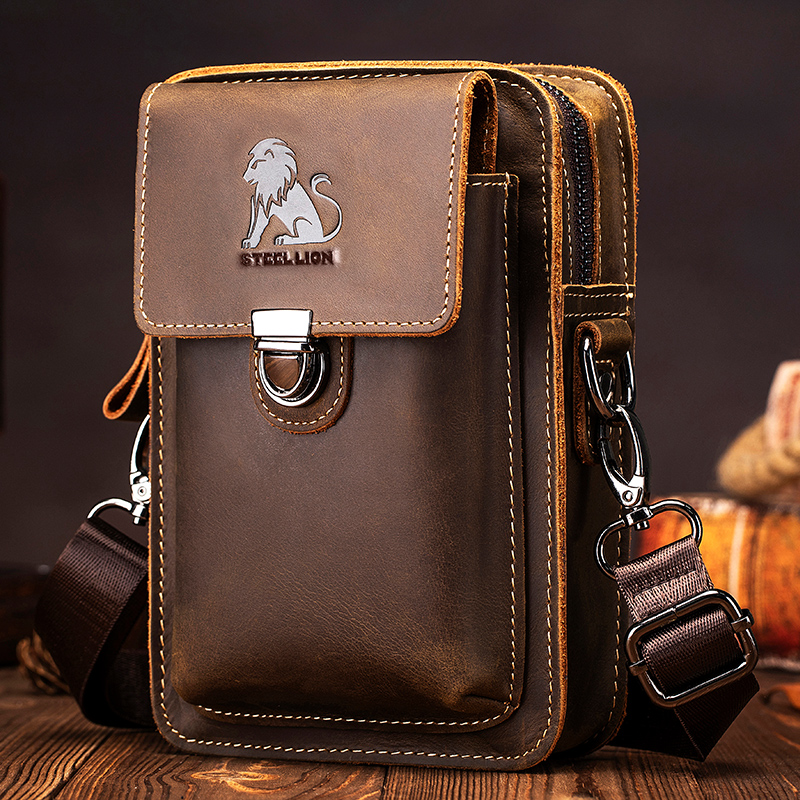 Leatherwork Fasteners - Crazy Horse peau hommes portant ceinture