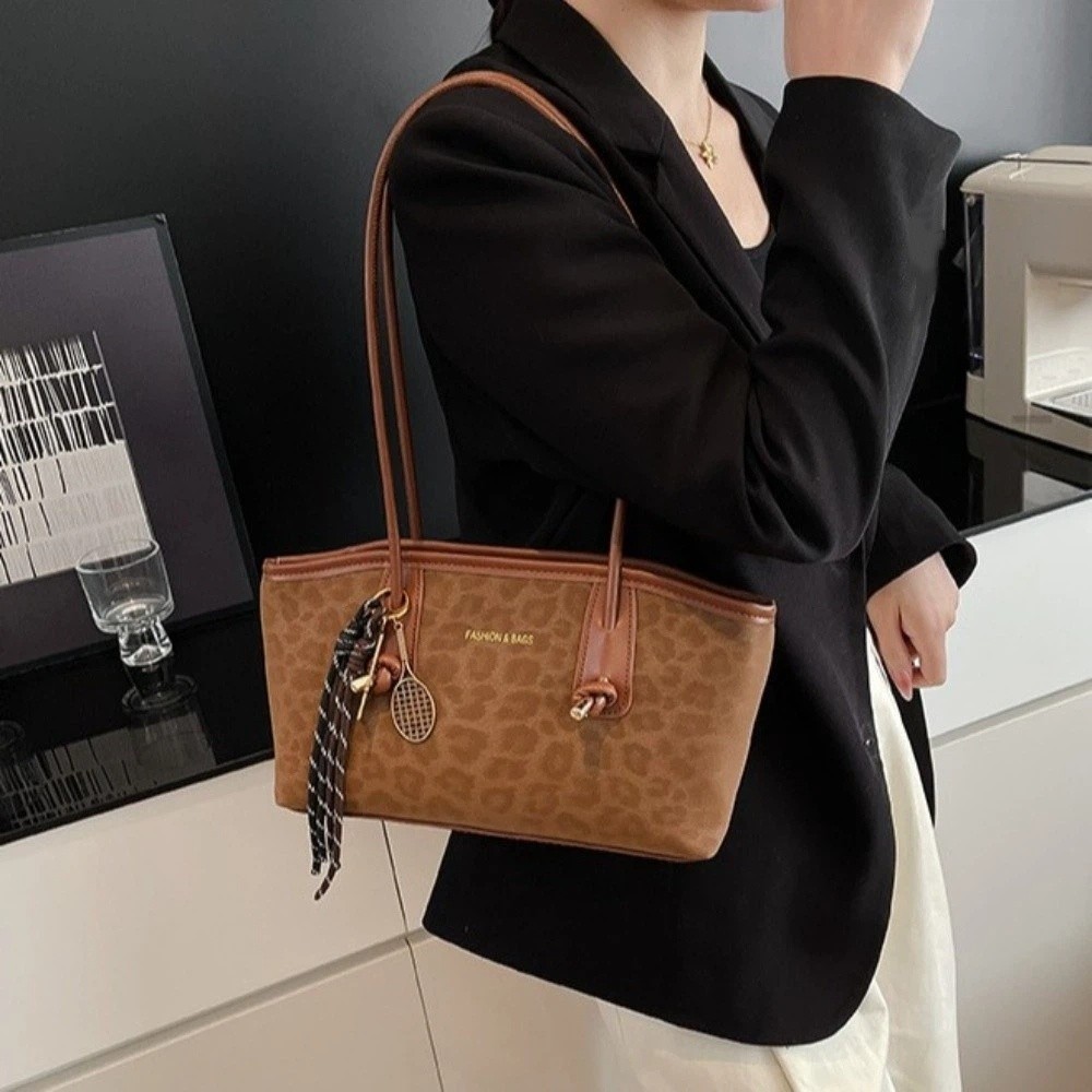 Unique Leather Work - Sacs à bandoulière en cuir modernes
