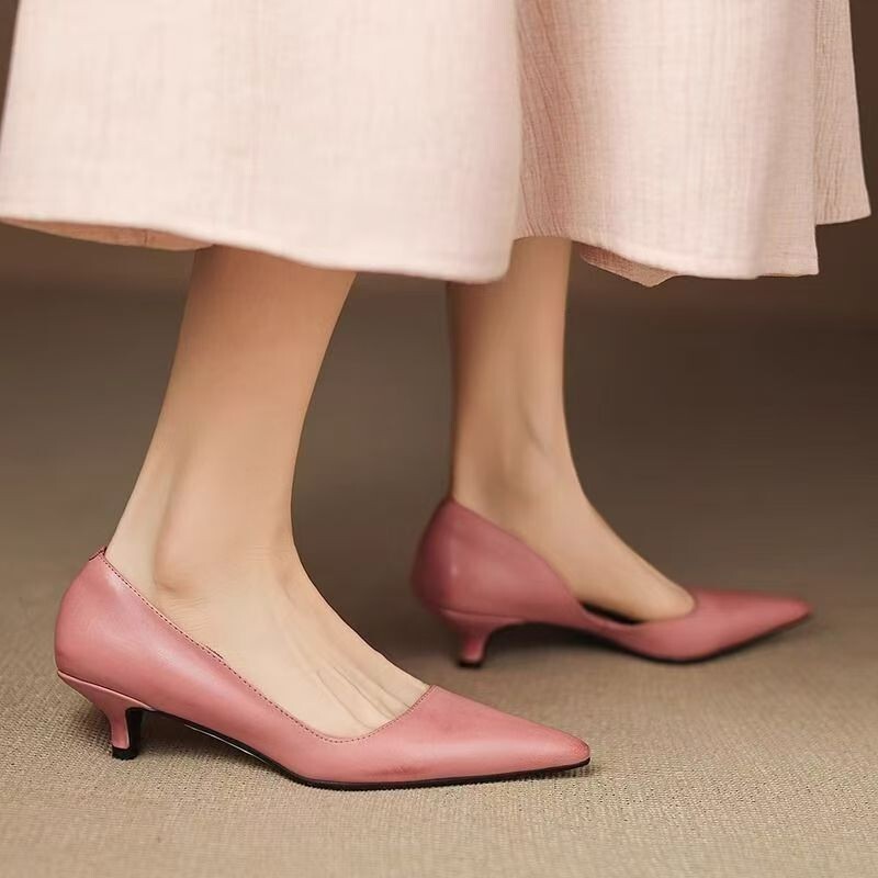 Leatherwork In French - Petites chaussures de travail de style
