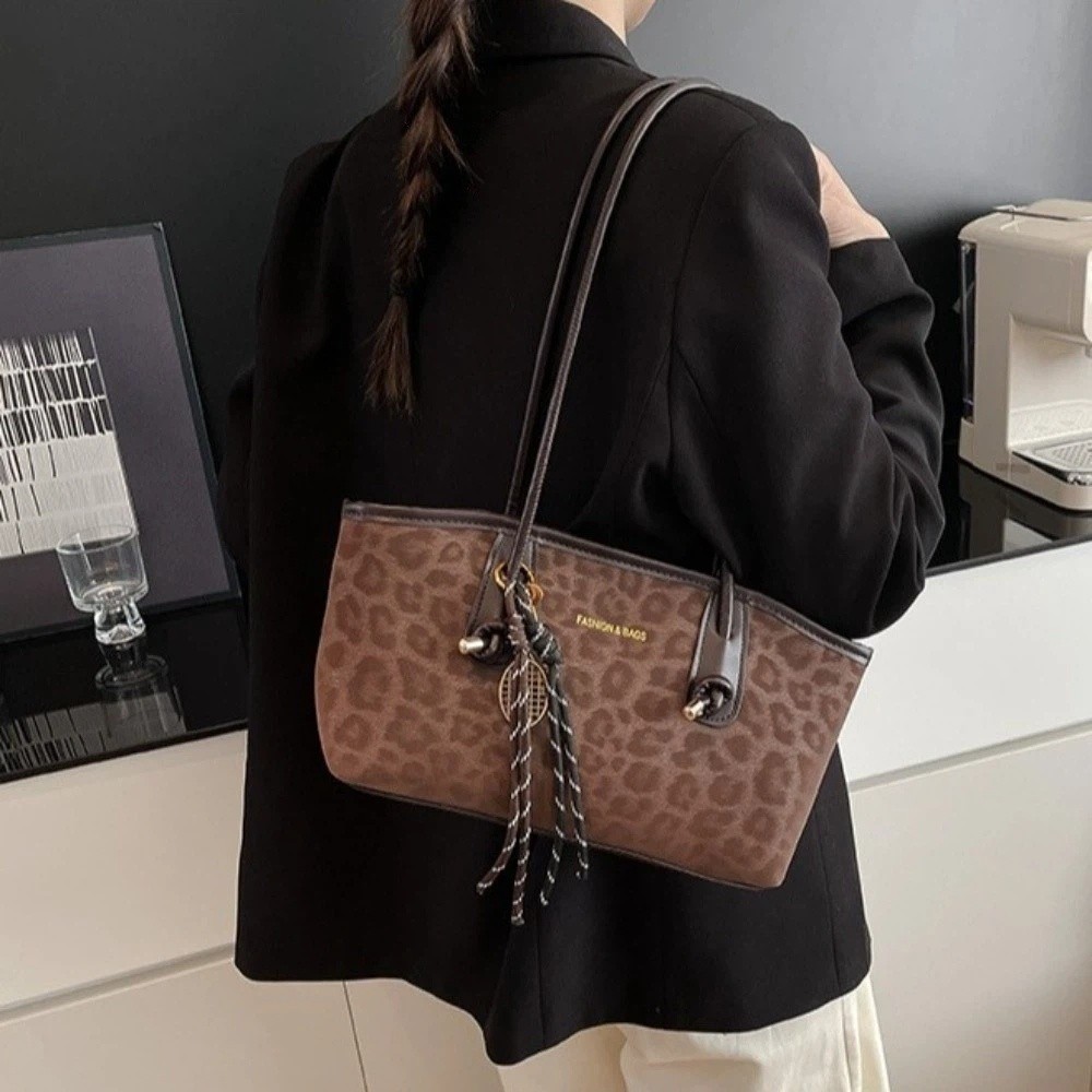 Sacs à bandoulière en cuir mod - Unique Leather Work avis et prix