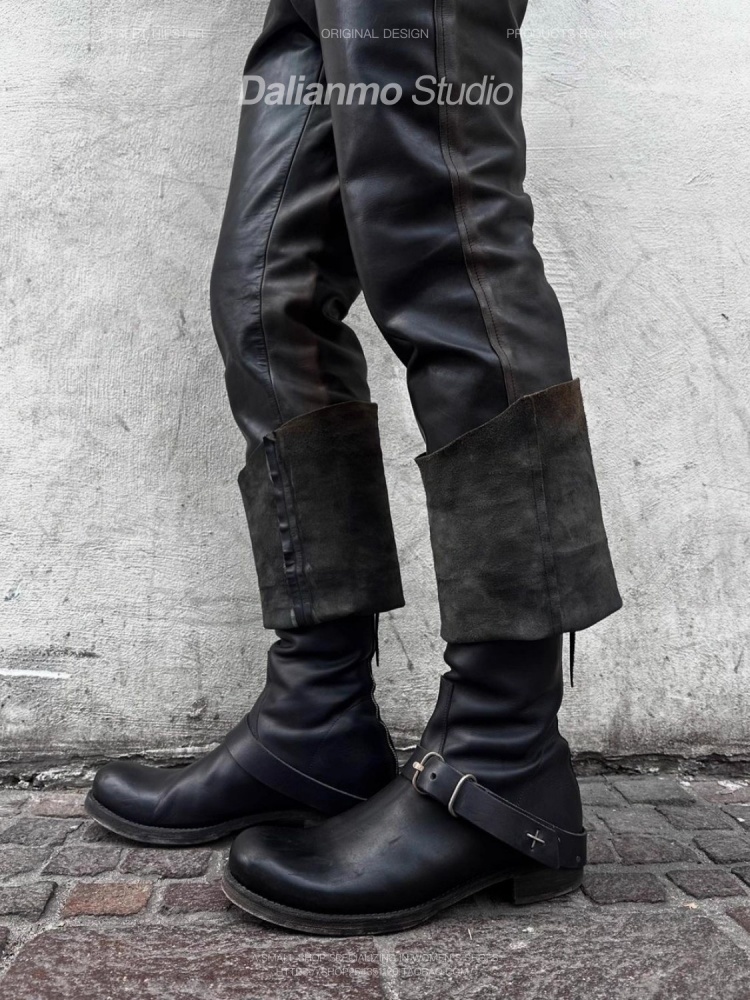 Bottes courtes noires Cool pou - Youtube Leatherwork avis et prix