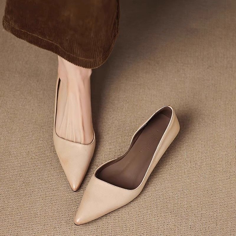 Petites chaussures de travail  - Leatherwork In French avis et prix