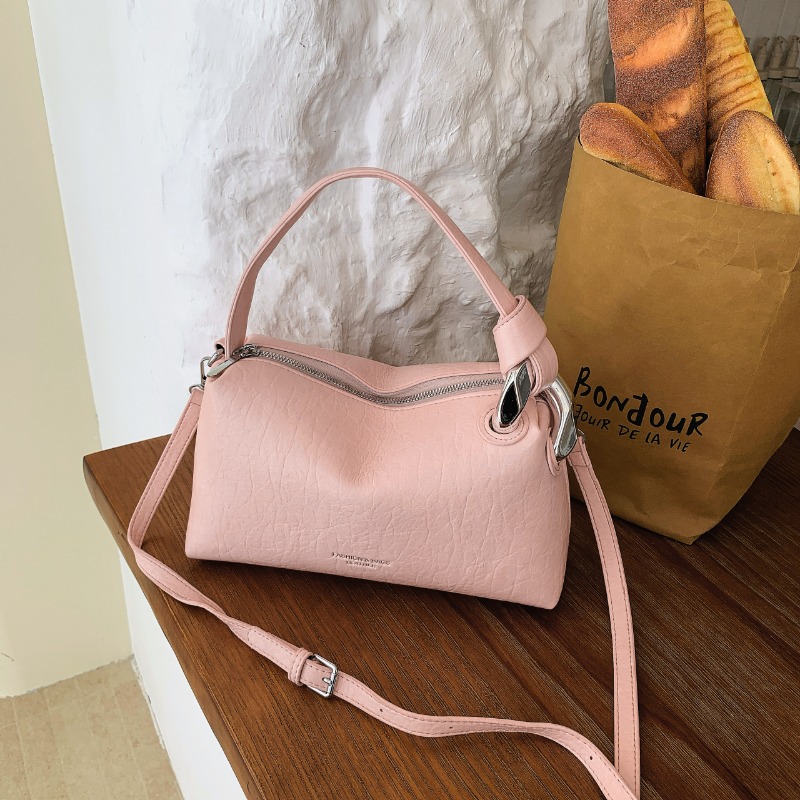 Sac à langer minimaliste pour  - Unique Leather Work avis et prix
