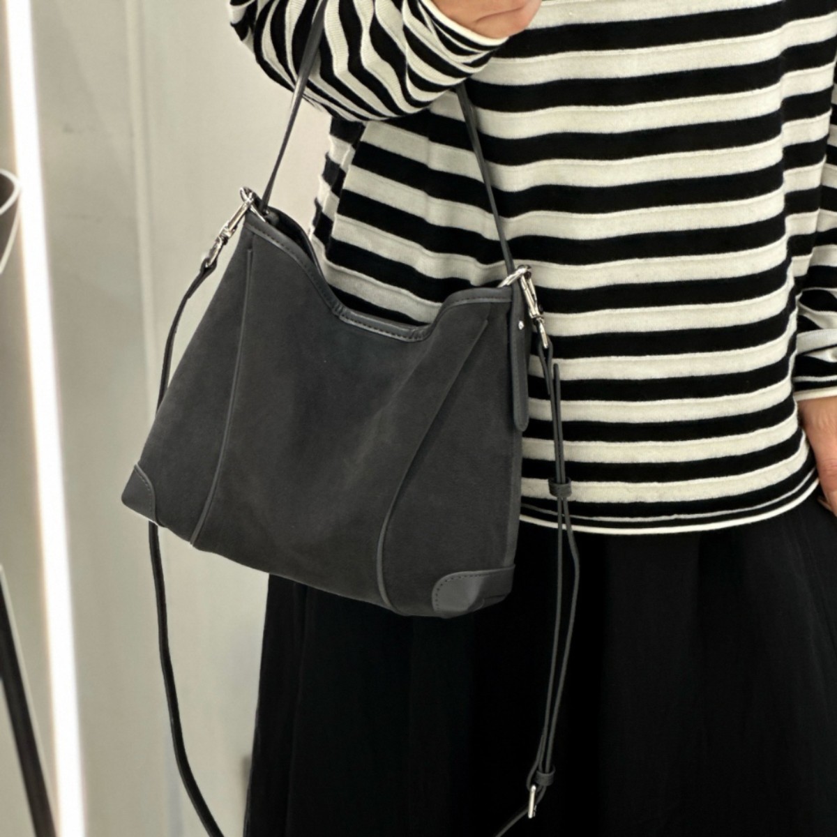 Sac à bandoulière en cuir véri - Unique Leather Work avis et prix